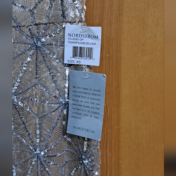 NWT STUNNING HARLYN DRESS - Picture 5 of 13